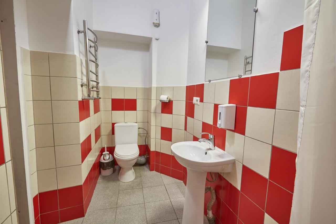 Shelter Appartement Lviv Buitenkant foto