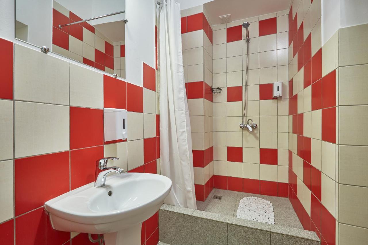 Shelter Appartement Lviv Buitenkant foto